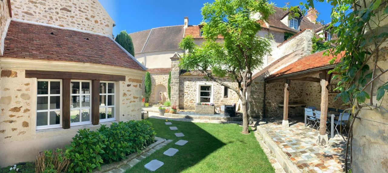 La Maison D'Emilie - Chambres D'Hotes Chaumes-en-Brie Kültér fotó