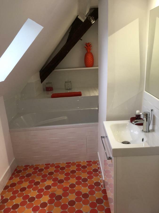 La Maison D'Emilie - Chambres D'Hotes Chaumes-en-Brie Kültér fotó