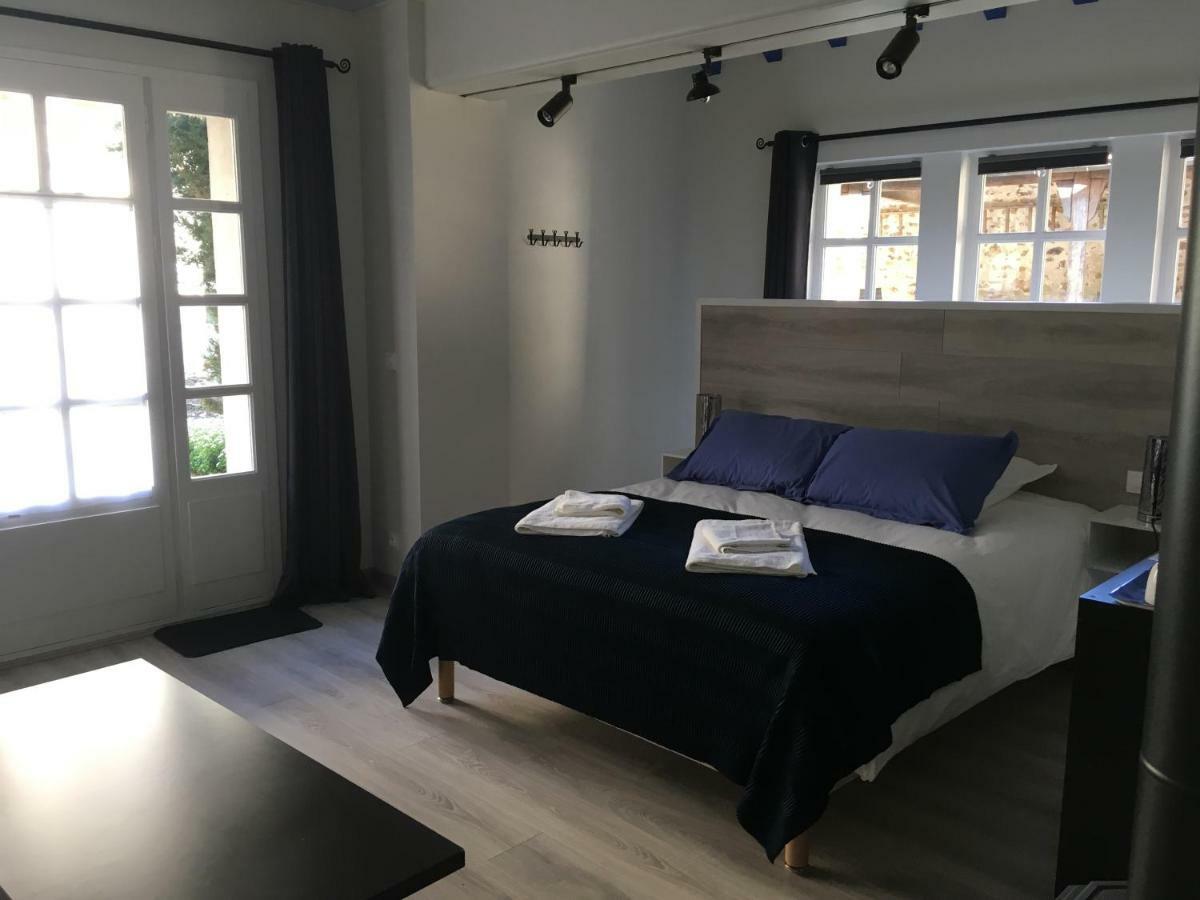 La Maison D'Emilie - Chambres D'Hotes Chaumes-en-Brie Kültér fotó