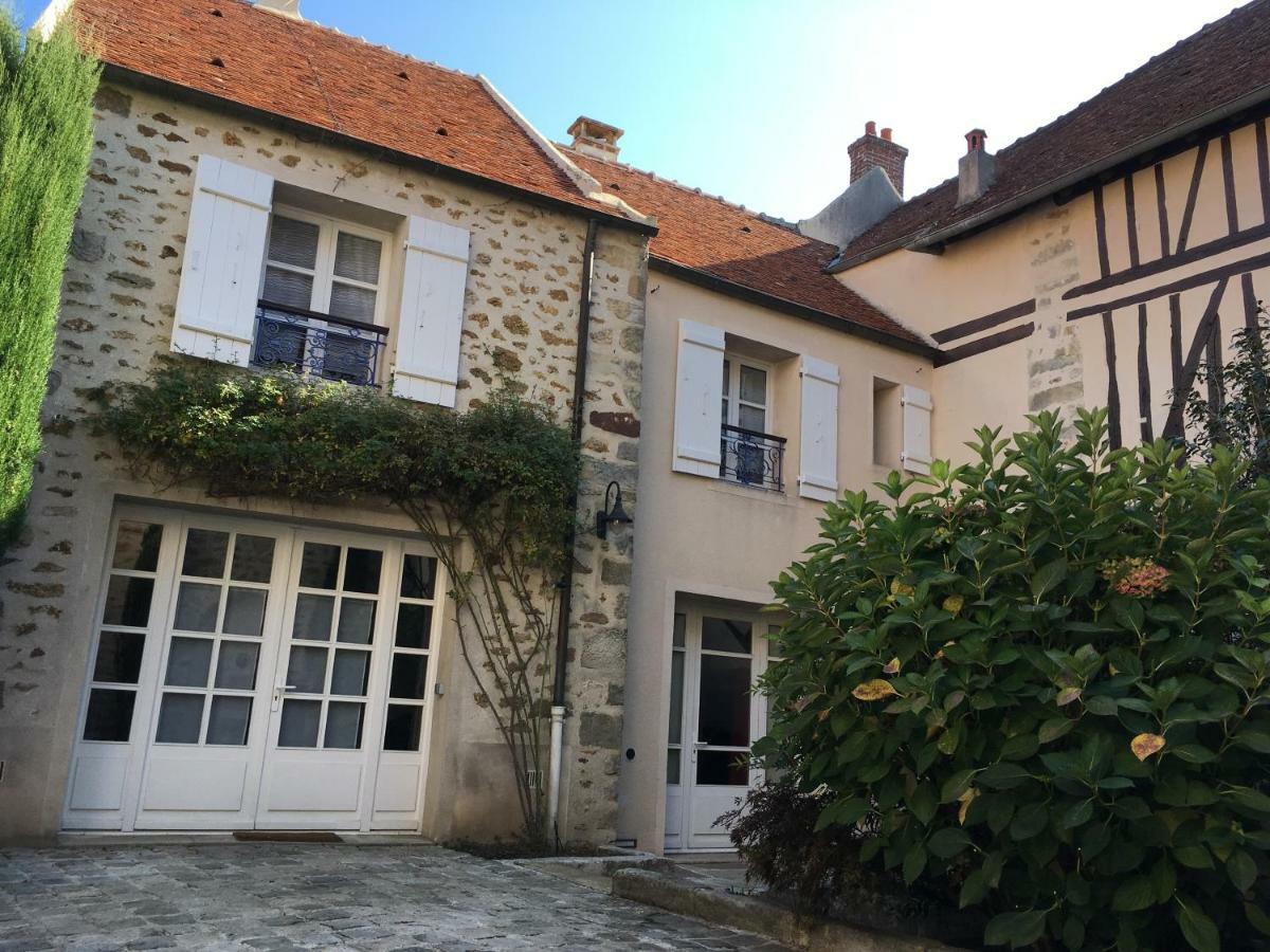 La Maison D'Emilie - Chambres D'Hotes Chaumes-en-Brie Kültér fotó